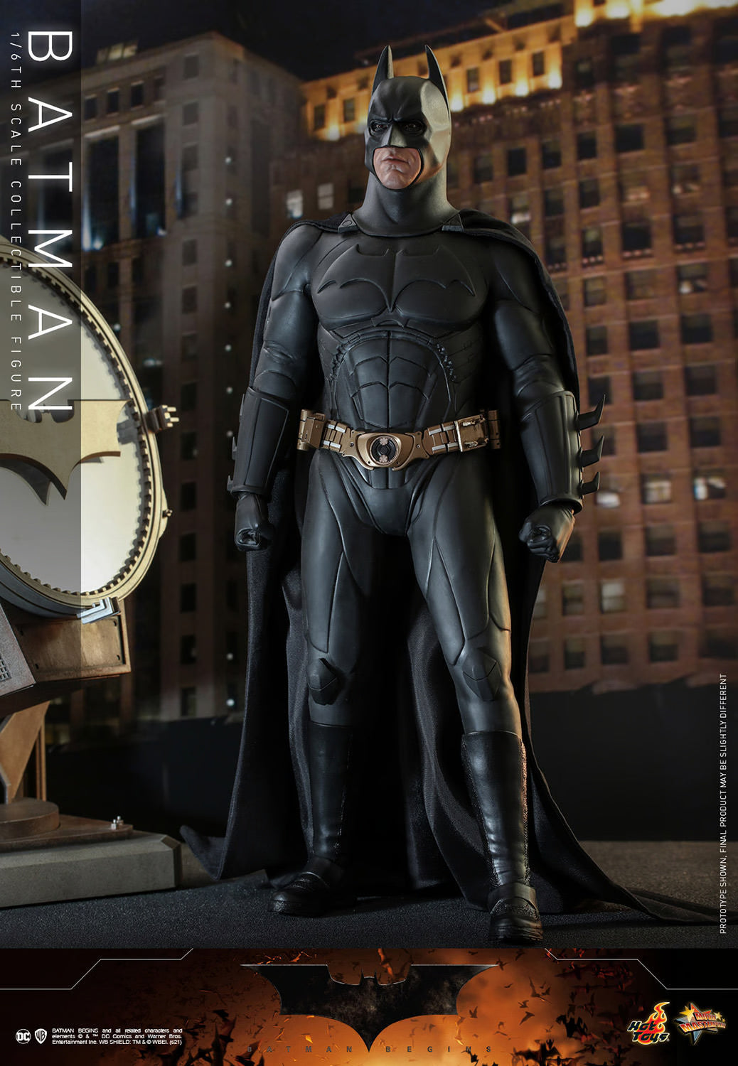 HOTTOYS BATMAN CHRISTIAN BALE 1/6