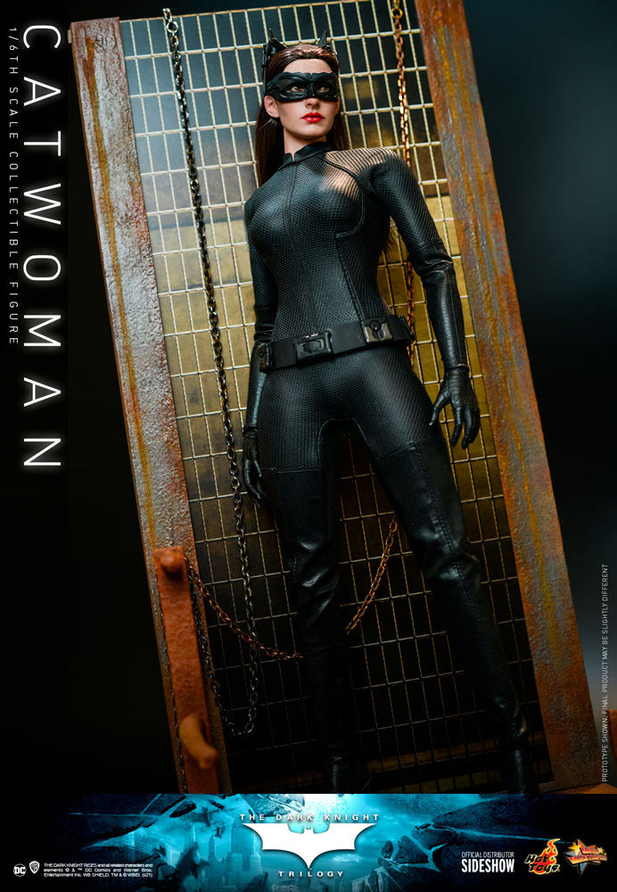 HOTTOYS DC CATWOMAN 1/6