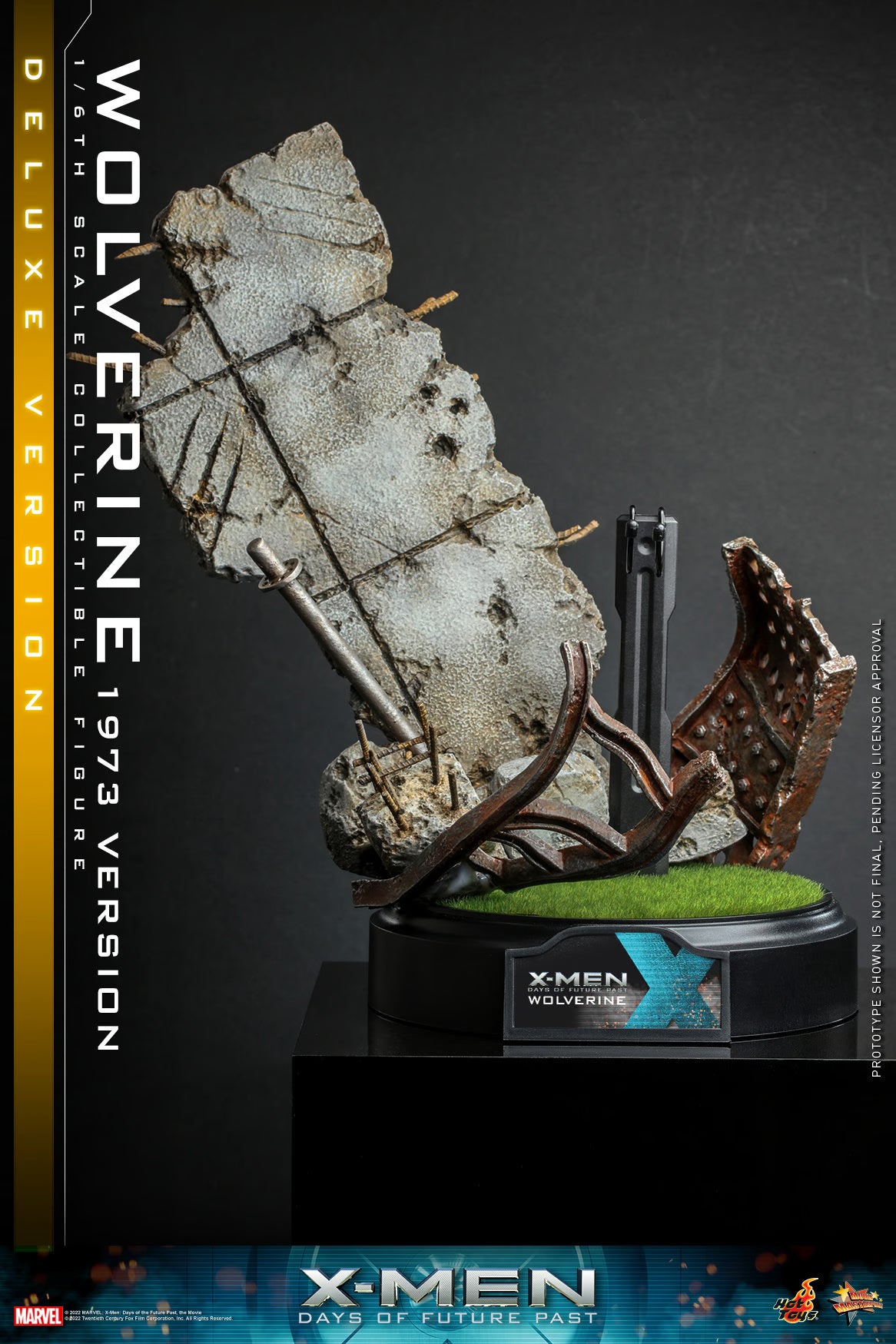 WOLVERINE 1973 VERSION DELUXE VERSION SIXTH SCALE HOT TOYS