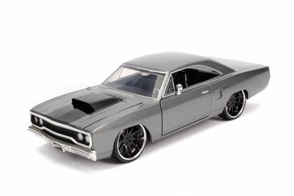 124 FF - DOMS PLYMOUTH ROAD RUNNER