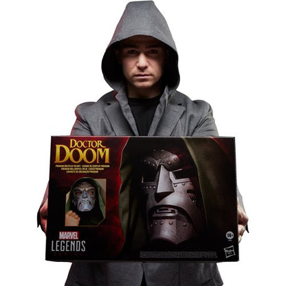 FANTASTIC FOUR MARVEL LEGENDS DOCTOR DOOM PREMIUM ROLEPLAY HELMET PROP REPL