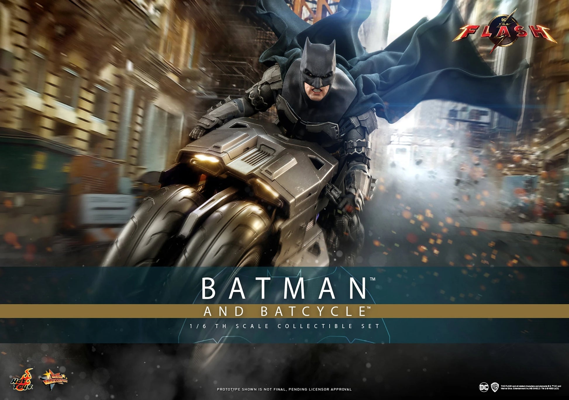 Batman and Batcycle - Sixth Scale Figure Set by Hot Toys