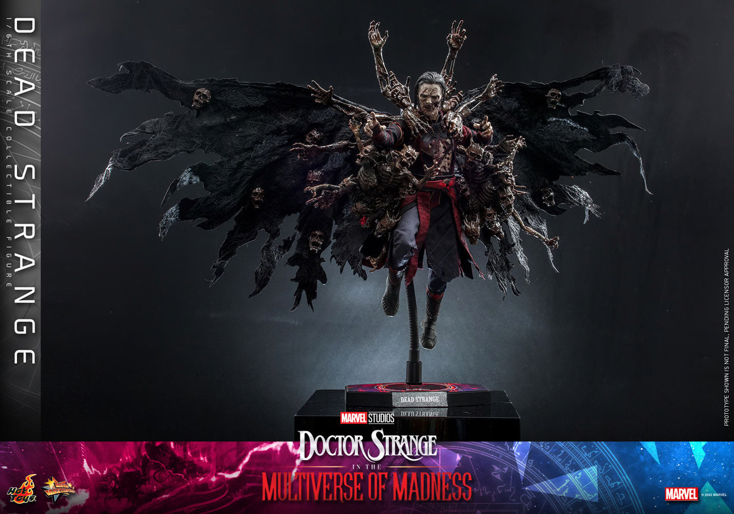DEAD STRANGE SIXTH SCALE HOT TOYS