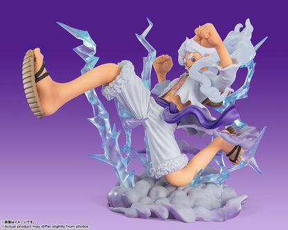 Luffy Gear 5 Giant (One Piece)
