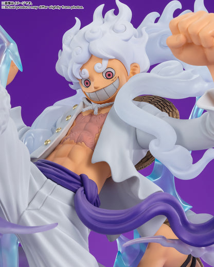 Luffy Gear 5 Giant (One Piece)