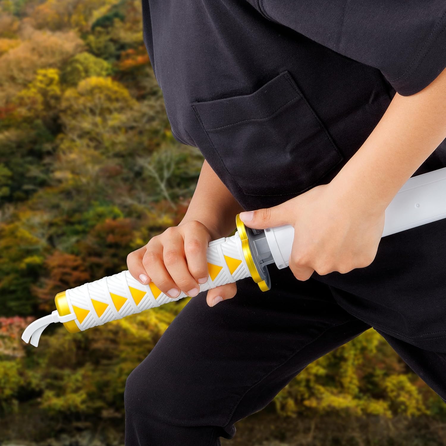 KIMETSU NO YAIBA ZENITSU AGATSUMA DX NICHIRI SWORD