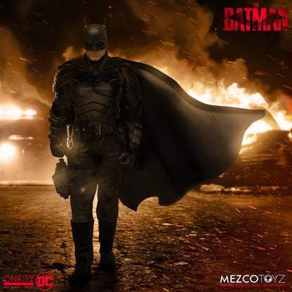 MEZCO DC THE BATMAN ROBET PATTINSON