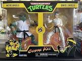 TMNT MIKEY VS DANIEL LARUSSO 2 PACK