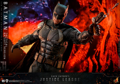 BATMAN TACTICAL BATSUIT VERSION