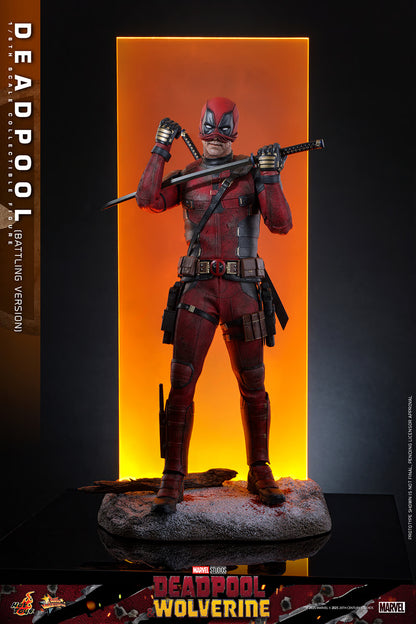 HOT TOYS DEADPOOL (BATTLING VERSION)