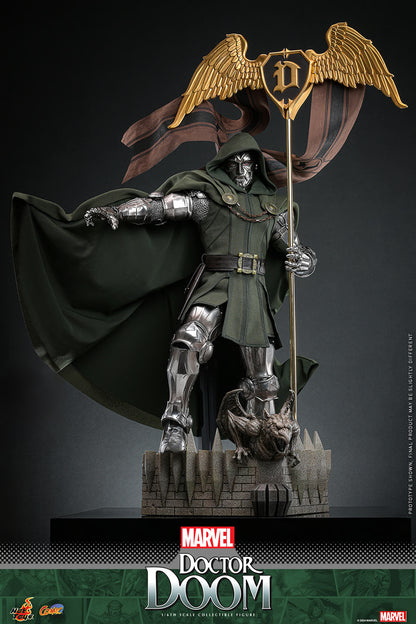 HOTTOYS MARVEL DOCTOR DOOM