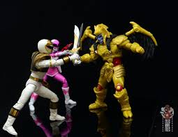 POWER RANGERS LIGHTNING COLLECTION GOLDAR