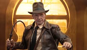 SIXTH SCALE FIGURE BY HOT TOYS INDIANA JONES (DELUXE VERSION)