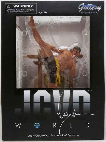 STATUE JEAN CLAUDE VAN DAMME