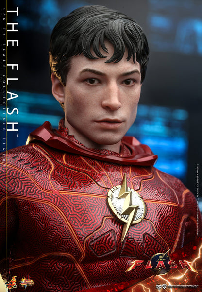 HOT TOYS THE FLASH SIXTH SCALE FIGURE